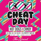 Grand Berlin Cheat Day mit Hot Dogs