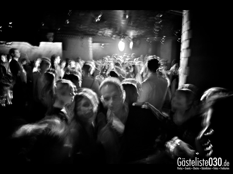 https://www.gaesteliste030.de/Partyfoto #39 Asphalt Berlin vom 18.10.2013