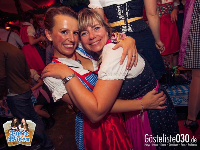 https://www.gaesteliste030.de/Partyfoto #65 Metaxa Bay Berlin vom 11.10.2013