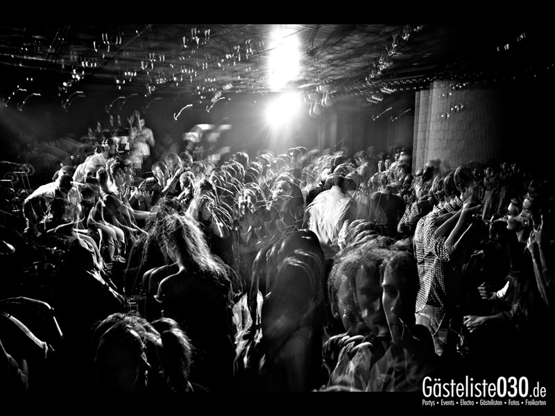https://www.gaesteliste030.de/Partyfoto #82 Asphalt Berlin vom 07.11.2013