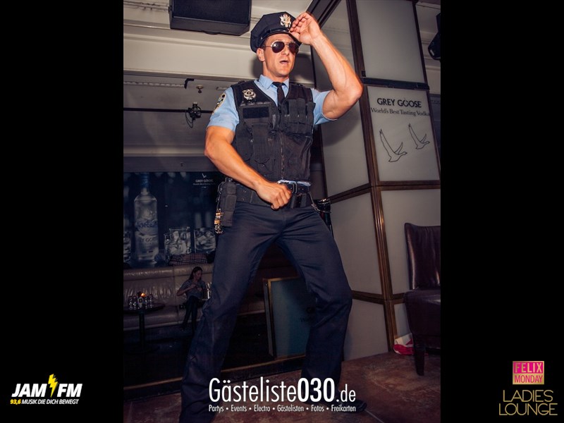 https://www.gaesteliste030.de/Partyfoto #39 Felix Berlin vom 18.11.2013