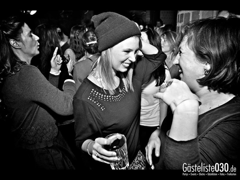 https://www.gaesteliste030.de/Partyfoto #35 Asphalt Berlin vom 12.12.2013