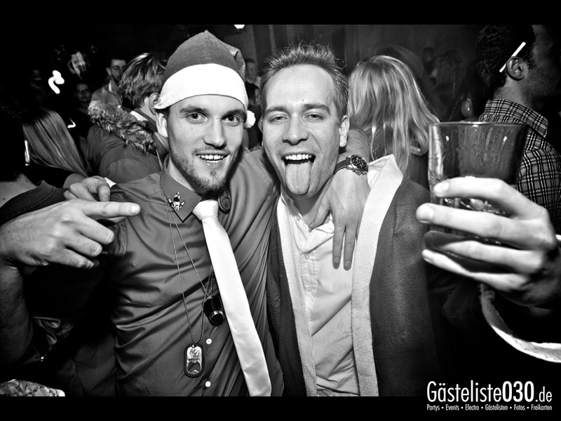 https://www.gaesteliste030.de/Partyfoto #95 Asphalt Berlin vom 12.12.2013