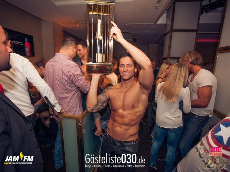 https://www.gaesteliste030.de/Partyfoto #19 Felix Berlin vom 30.12.2013