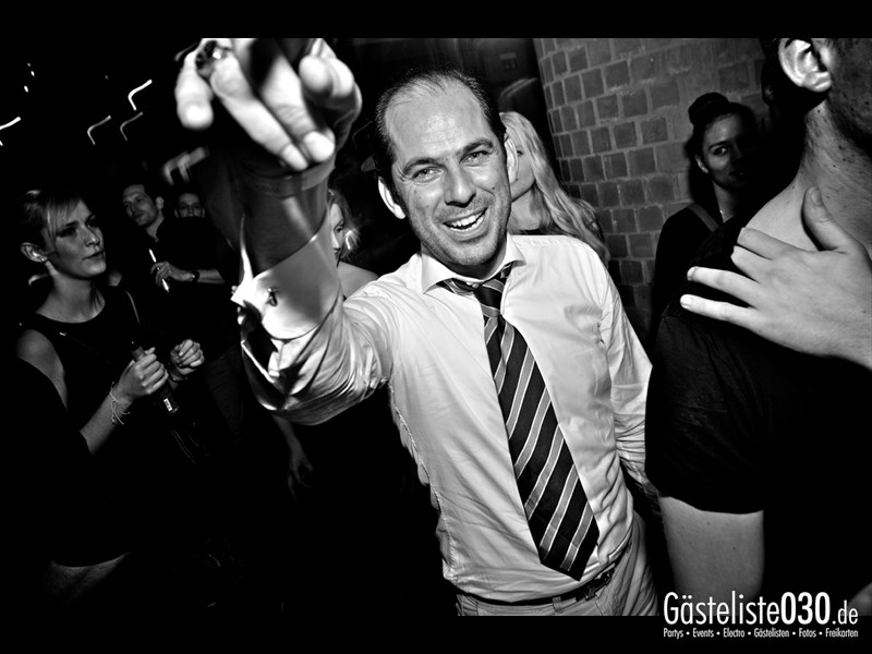 https://www.gaesteliste030.de/Partyfoto #28 Asphalt Berlin vom 06.12.2013