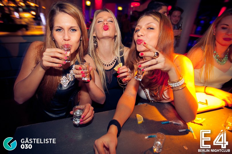 https://www.gaesteliste030.de/Partyfoto #1 E4 Club Berlin vom 02.01.2015
