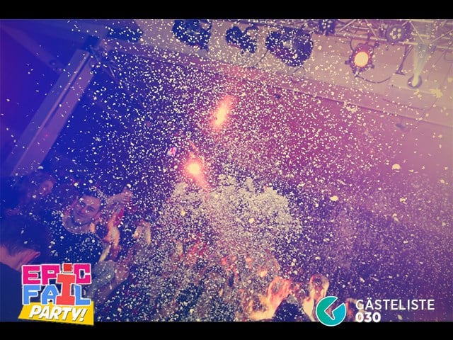 Partypics Astra Kulturhaus 31.01.2015 Epic Fail Floor Party - 200 KG Konfetti - Zuckerwatte - XXL Luftballons