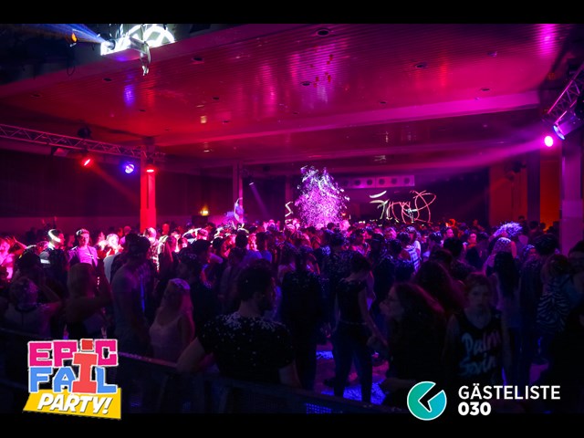 Partypics Astra Kulturhaus 13.03.2015 Epic Fail Floor Party - 200 KG Konfetti - Zuckerwatte - XXL Luftballons