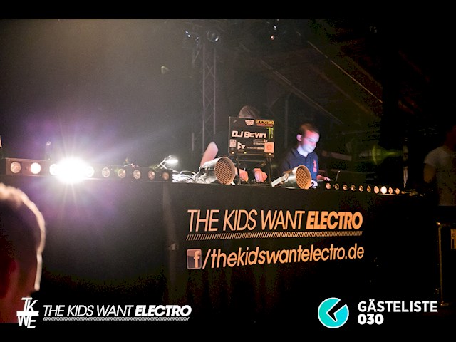 Partypics Fritzclub 25.05.2015 The Kids want Electro meets Hyped: 5 Jahre Bday Bash