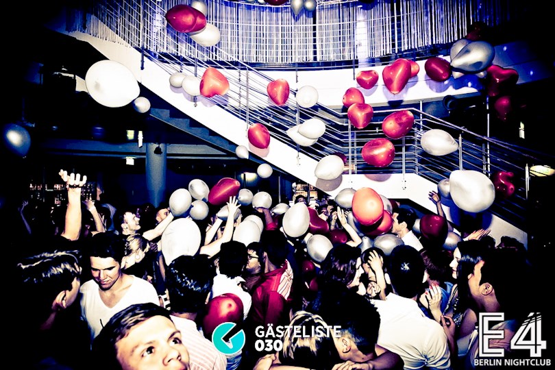https://www.gaesteliste030.de/Partyfoto #70 E4 Club Berlin vom 04.07.2015