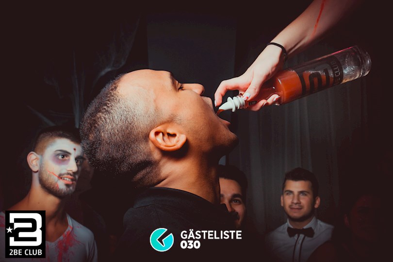 https://www.gaesteliste030.de/Partyfoto #100 2BE Club Berlin vom 31.10.2015