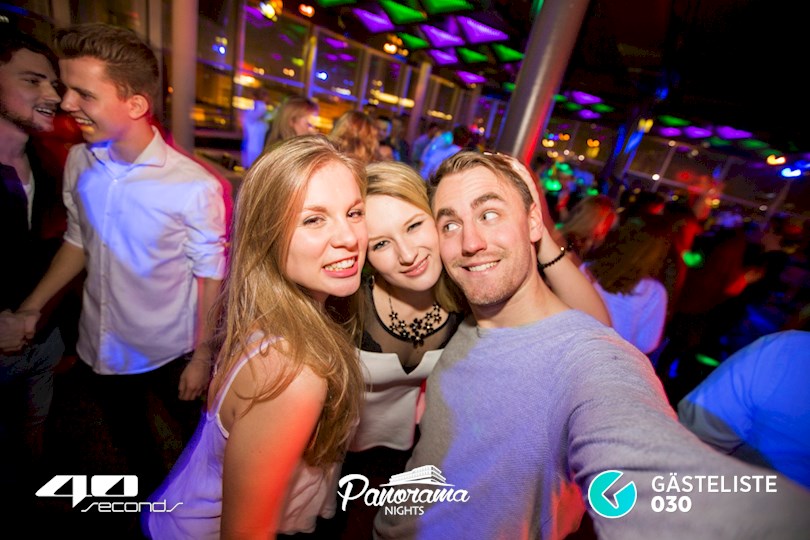 https://www.gaesteliste030.de/Partyfoto #52 40seconds Berlin vom 09.01.2016