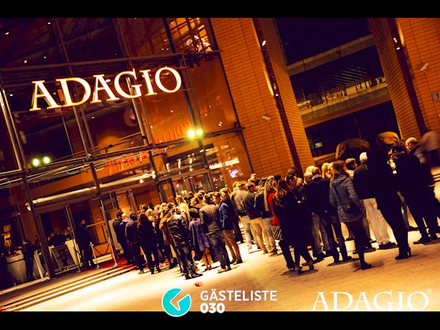 Partypics Adagio 02.04.2016 How to be a single Offizielle Filmparty