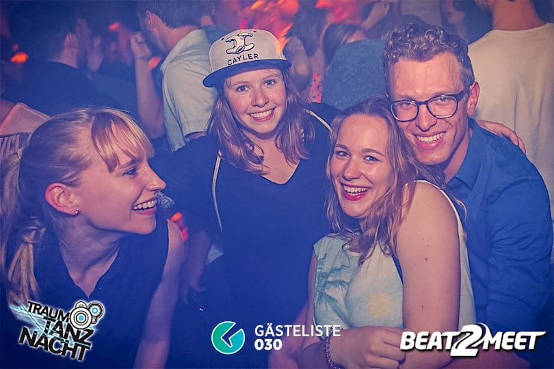 Beliebtes Partyfoto #4 aus dem Club Weekend Berlin