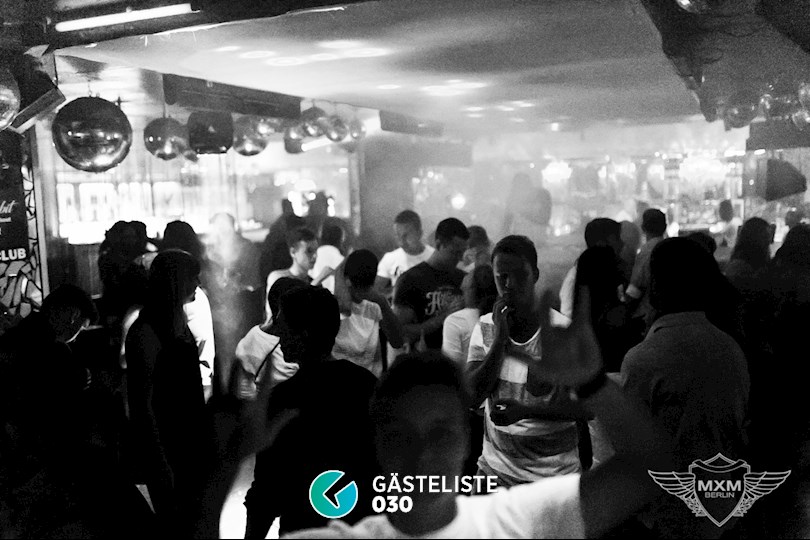 https://www.gaesteliste030.de/Partyfoto #2 Maxxim Berlin vom 03.10.2016