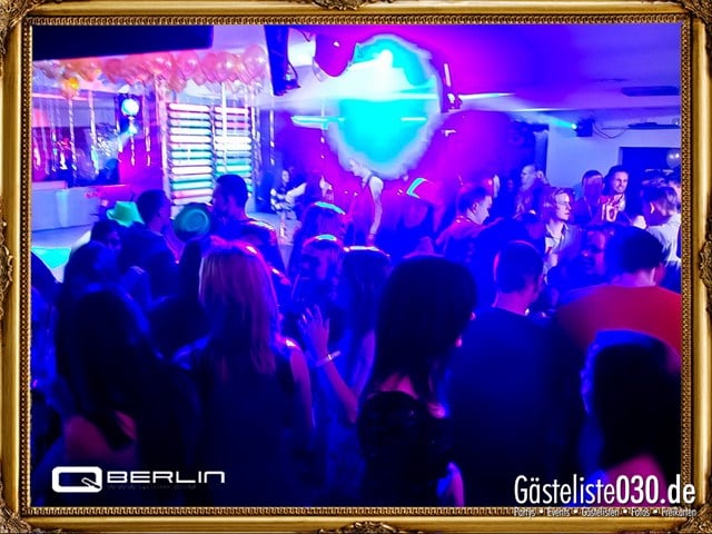 https://www.gaesteliste030.de/Partyfoto #140 Q-Dorf Berlin vom 08.12.2012