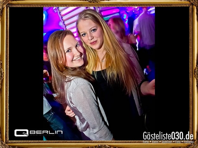 https://www.gaesteliste030.de/Partyfoto #189 Q-Dorf Berlin vom 08.12.2012