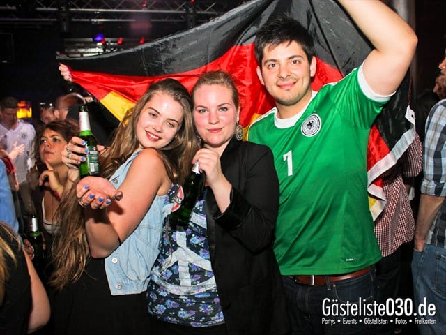 https://www.gaesteliste030.de/Partyfoto #5 Soda Berlin vom 22.06.2012