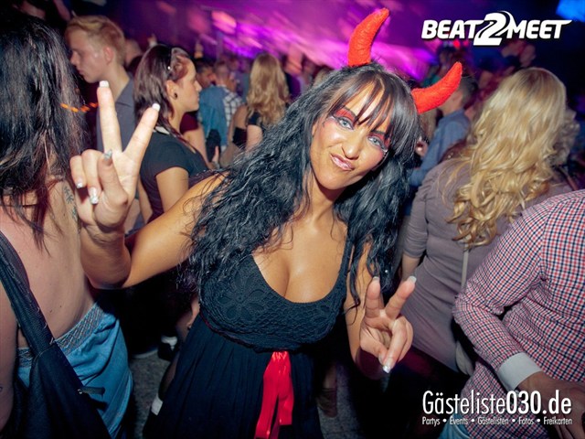 Partypics Kontrast Discothek 27.10.2012 3 Jahre Beat2Meet - Halloween Edition