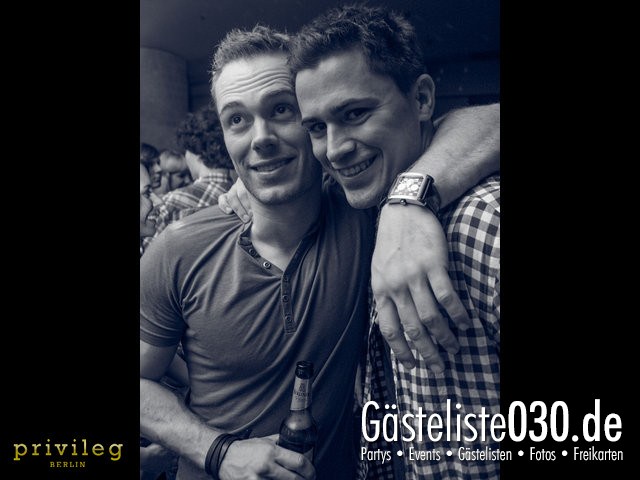 https://www.gaesteliste030.de/Partyfoto #23 Asphalt Berlin vom 19.10.2012