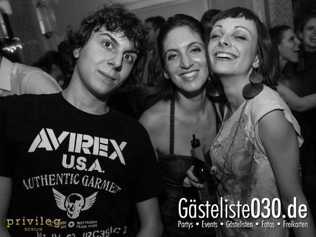 https://www.gaesteliste030.de/Partyfoto #83 Asphalt Berlin vom 19.10.2012