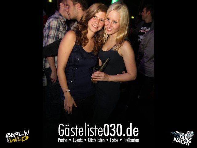 https://www.gaesteliste030.de/Partyfoto #84 E4 Berlin vom 06.10.2012