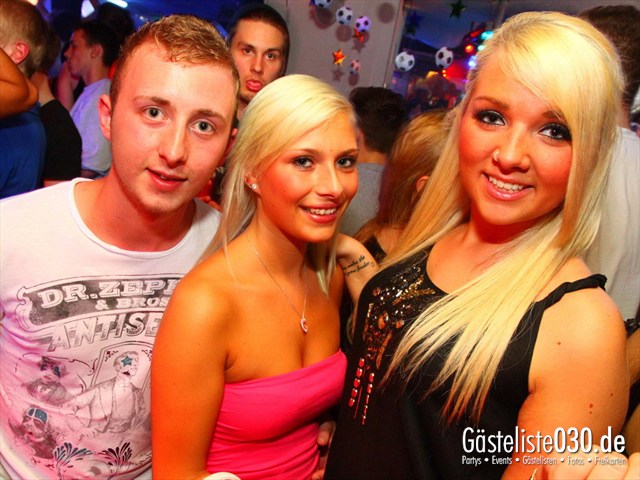 https://www.gaesteliste030.de/Partyfoto #145 Q-Dorf Berlin vom 16.05.2012