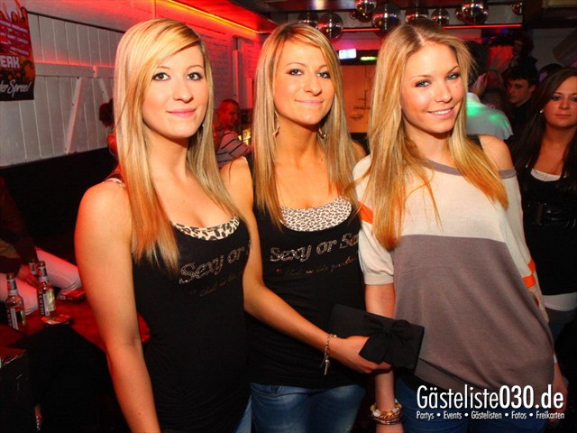 https://www.gaesteliste030.de/Partyfoto #145 Q-Dorf Berlin vom 23.03.2012