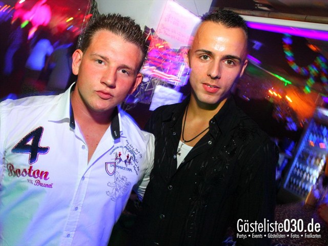 https://www.gaesteliste030.de/Partyfoto #5 Q-Dorf Berlin vom 08.04.2012